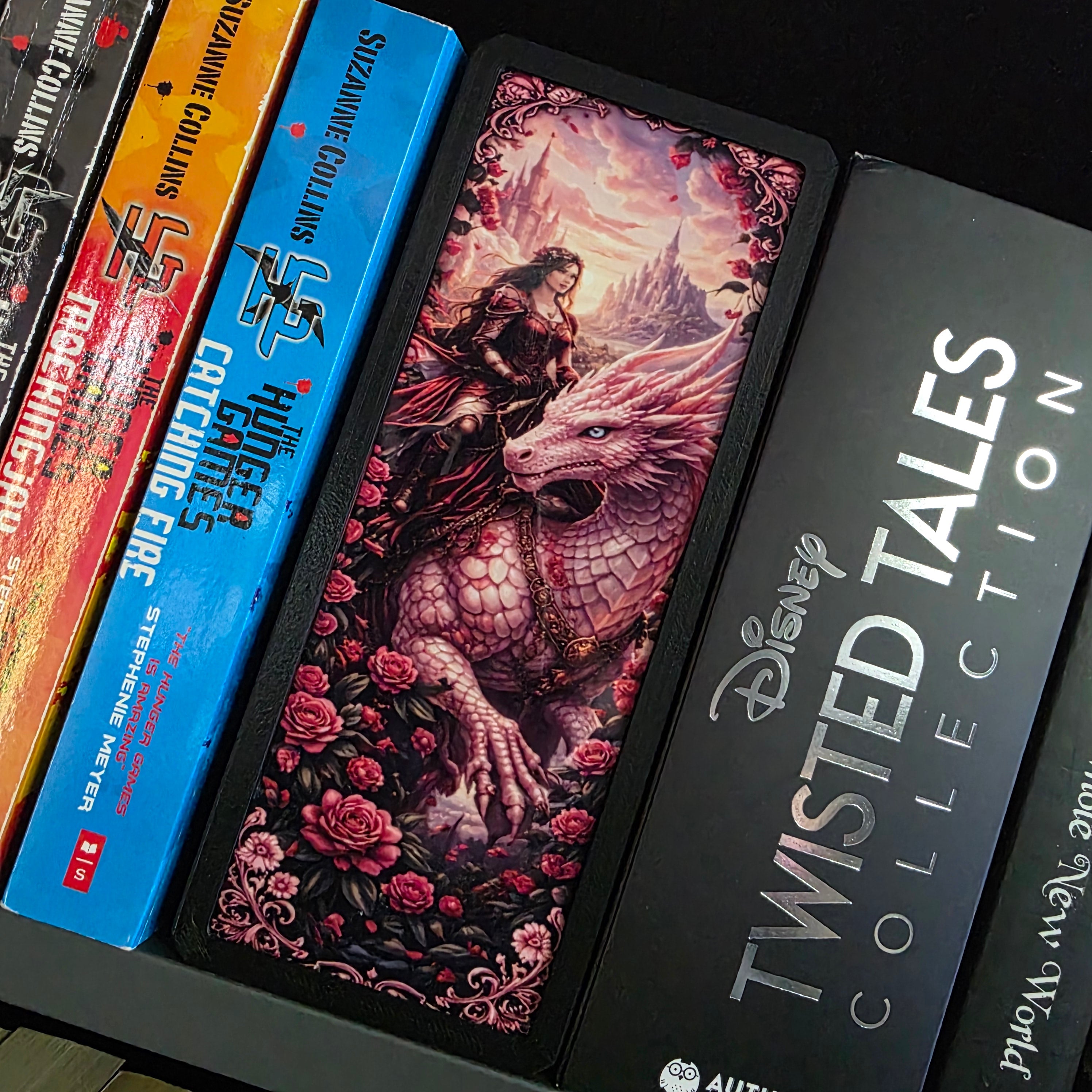 Fantasy Dragon LED Book Nooks