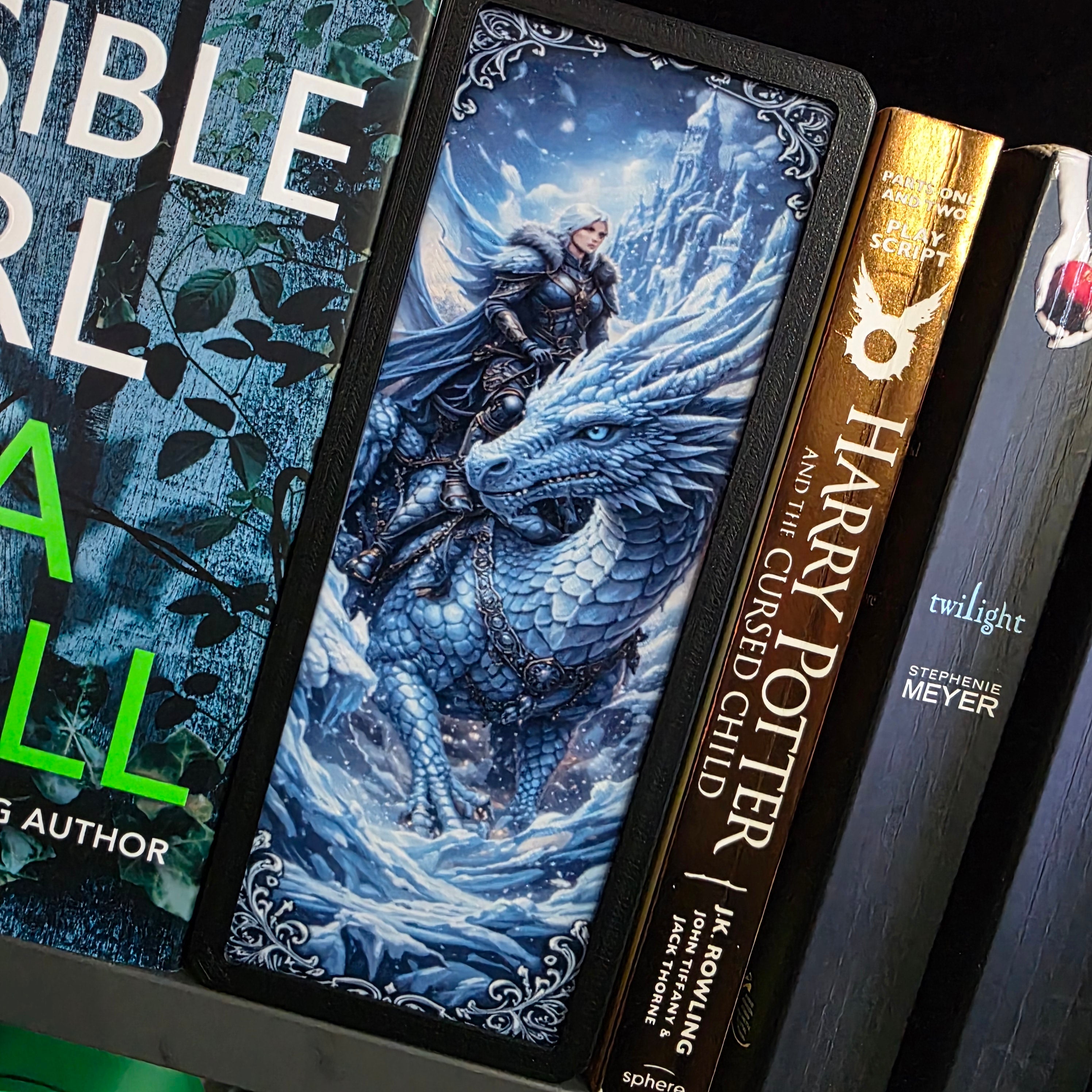 Fantasy Dragon LED Book Nooks