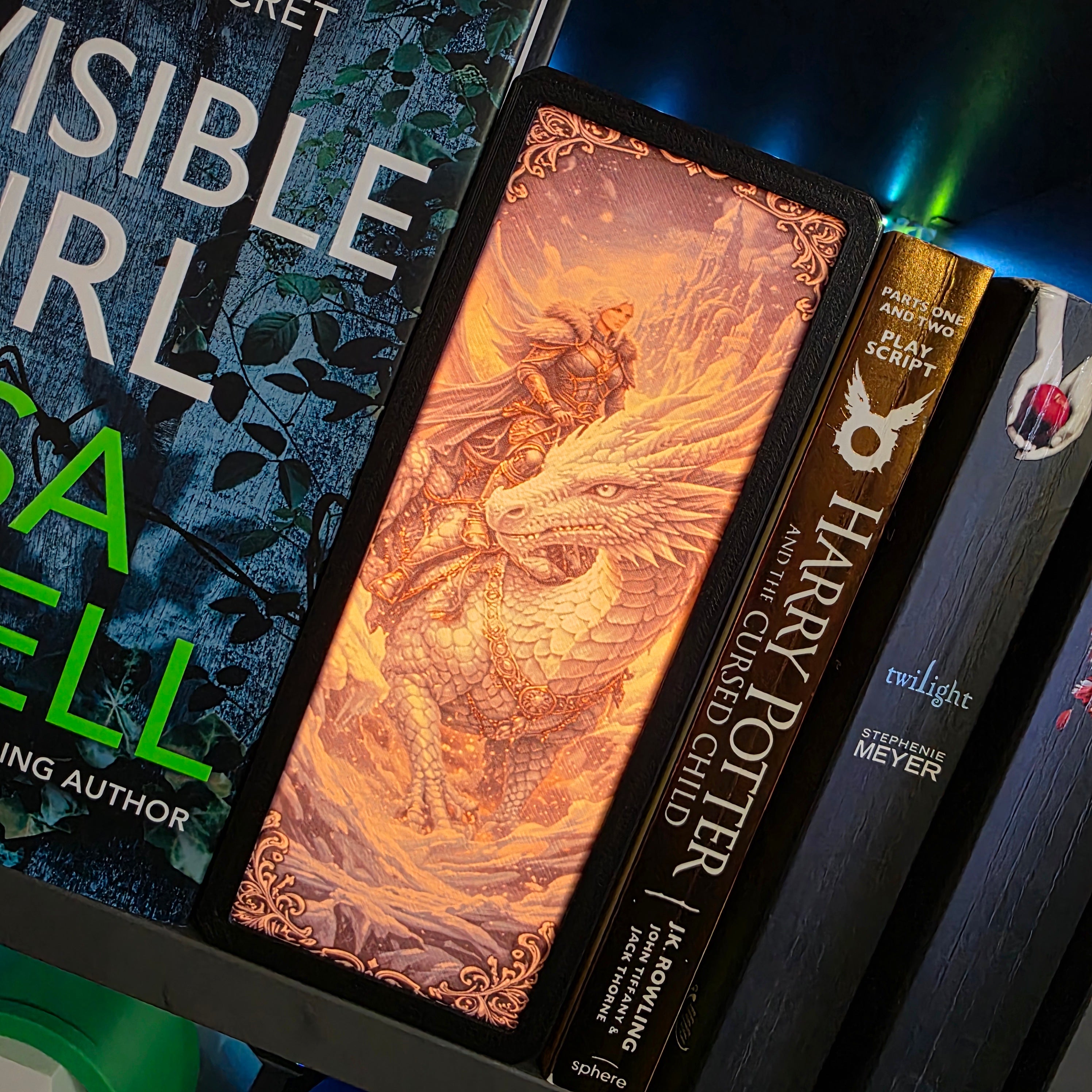 Fantasy Dragon LED Book Nooks